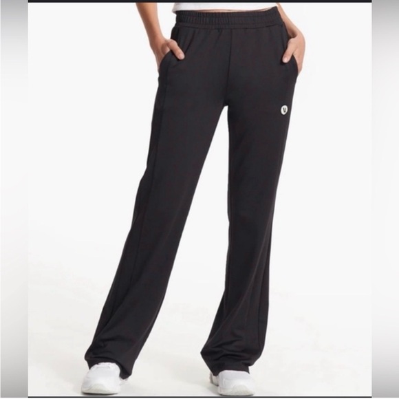 Vuori Pants - Vuori Black Pants size medium
